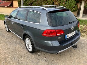 Volkswagen Passat ALLTRACK 2.0tdi dsg 4x4 - 13