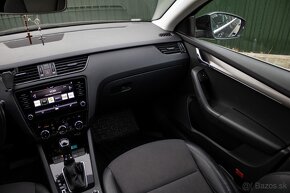 Škoda Octavia Combi 2.0 TDI Style DSG - 13