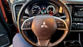 Mitsubishi Outlander 2.0 MIVEC Intense - 13