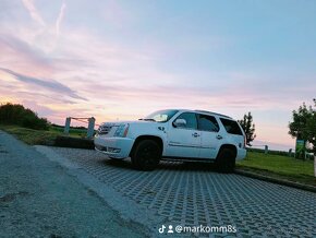 Cadillac Escalade - 13