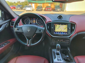 Maserati Ghibli 3.0 V6 1.MAJ.ČR/DPH/NAVI/2XALU/LED/SERVISKA - 13