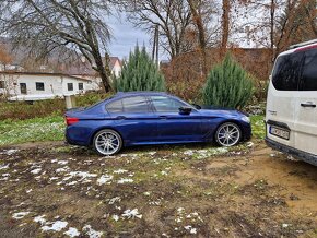 BMW 530xD G30 - 13