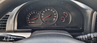 Suzuki Grand Vitara 2.0i 4x4 - 13