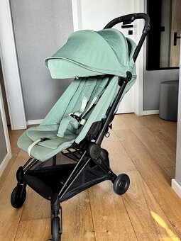 Cybex coya matt black leaf green - 13