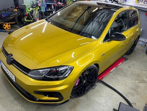 GOLF R 2017 - 13