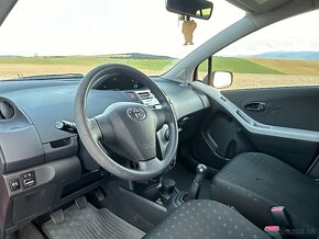 ✅ TOYOTA YARIS BENZIN - 13