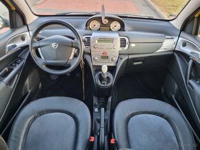 Lancia YPSILON 1,4i 16V 100hp momodesign - 13