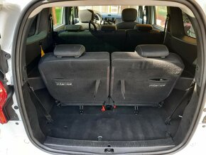 Dacia Lodgy 1.5 Blue dCi 115 S&S Arctica 7m - 13