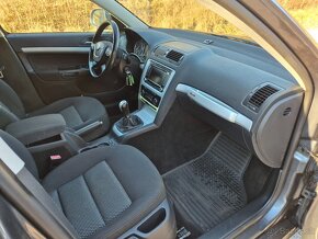 Skoda Octavia Scout 2010 2.0 Tdi - 13