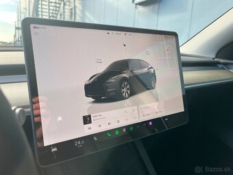 Tesla Model Y RWD 2023 - 13