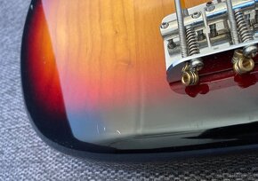 Predám japonský Fender Precision bass - 13