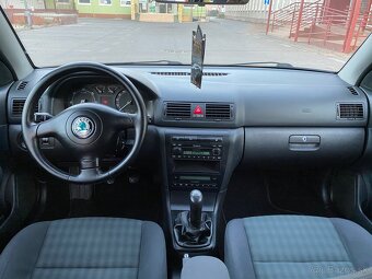 Škoda Octavia Combi 1.9 TDI TOUR - 13