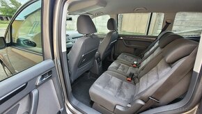 VW Touran 2.0 TDI - Highline - Po veľkom servise - 13