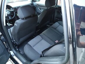 Volkswagen golf 1.9TDI, GT, sedan top stav model2004 - 13