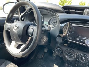 TOYOTA HILUX 2017 - NA PREDAJ, NA SPLATKY - 13