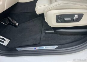 BMW X5 X-DRIVE,M-PAKET,INDIVIDUAL,MAS nafta automat 195 kw - 13