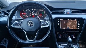 VW Passat Variant 2.0 TDI 110kW EVO, DSG 10/2020 - 13