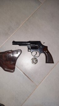 Revolver Taurus 82  38special - 13