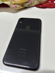 Iphone xr 64gb - 13