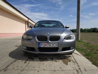 BMW e92 330xd - 13