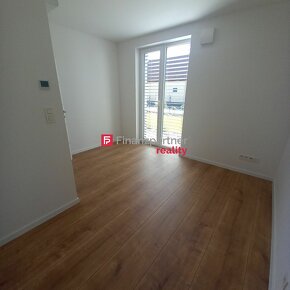 Na predaj 4,5 izbový bungalov, novostavba, Hviezdoslavov - 13