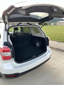 Subaru Forester 2.0i Exclusive NAVI CVT - 13