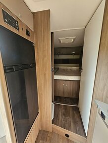 Predám nový karavan CARADO  T459 PRO+ - 13