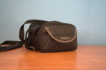 Sony AVCHD SR12E - 13