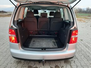 Vw touran 1.9tdi 77kw nova stk-em - 13