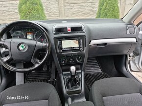 ŠKODU OCTAVIU COMBI 2 4X4 2.0 TDI - 13