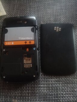 BlackBerry tourch - 13