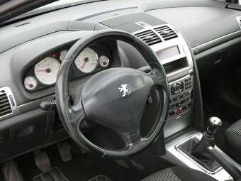 Peugeot 407 2.0 HDI SW panorama - 13