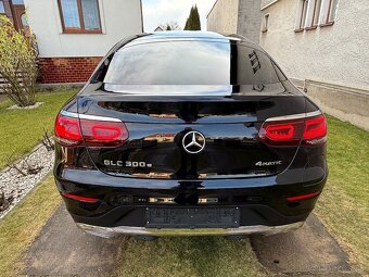 MERCEDES GLC Kupé 300E 4MATIC Hybrid FULL 92000KM - 13