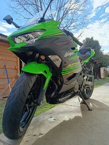 Kawasaki Ninja 400 - 13