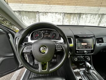 Volkswagen Touareg 3.0 180kW - 13