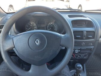 Renault Clio 1.5 DCI - 13