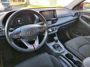 HYUNDAI I30 1.6CRDI 2019 - 13