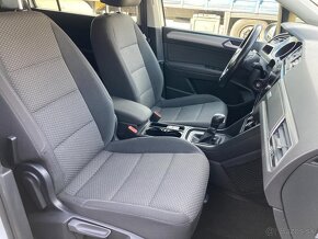 VOLKSWAGEN TOURAN 2,0TDi 150k DSG 7míst - 13