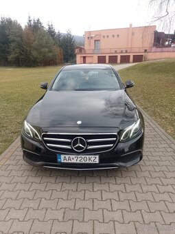 Predám Mercedes E200 model w213 ročník 2017 - 13