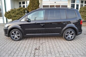 VW CROSS TOURAN 1.4 TSI, R17, ORIGINÁL 163.118 KM, 7 MIESTNE - 13