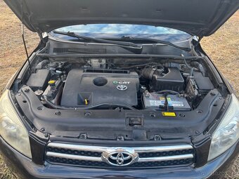 Toyota Rav4 2.2 dcat 130kw - 13