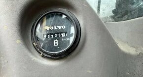 Pásový bagr Volvo ECR 145, rok výroby 2018, 5923 motohodin - 13