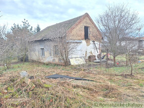 Pôvodný dom na rozľahlom vyše 6000m2 pozemku v kľudnej čas - 13