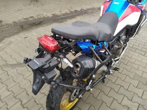 Honda CRF 1000A AFRICA TWIN - 13