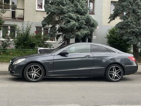 Mercedes Benz E 350cdi Coupe - 13