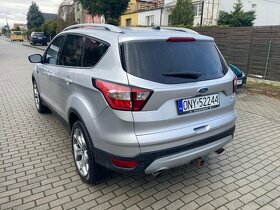 Kuga 2.0 benzin TITANIUM 2017 - 13