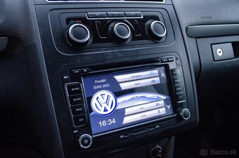 Volkswagen Touran 1.6 TDI DSG - 13