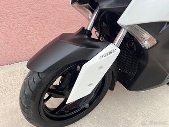 Yamaha Xmax 300 rok 2017, 24800km - 13