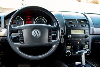 VW Touareg 3,0 V6 Tiptronic 4Motion (ťažné, nové rozvody) - 13