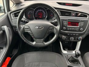 Kia Ceed 1.4 CVVT M6 Strieborná Edícia - 13